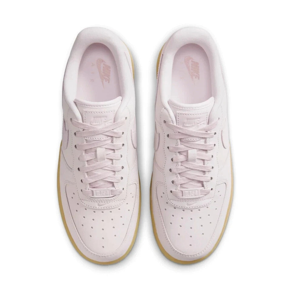 Женские кроссовки Nike Air Force 1 DR9503-601 жемчужно-розовые повседневные — фото 4