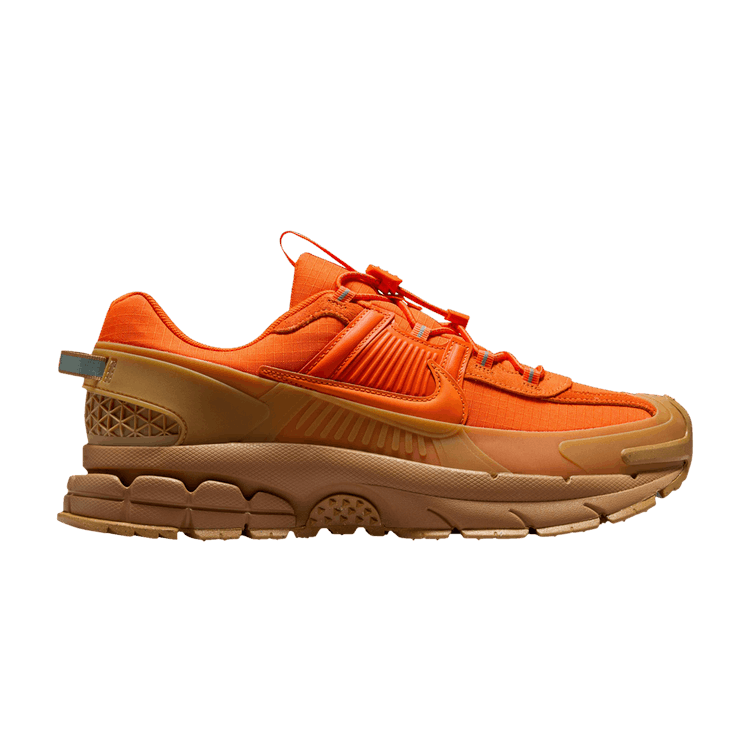 

Кроссовки Zoom Vomero Roam 'Safety Orange', оранжевый