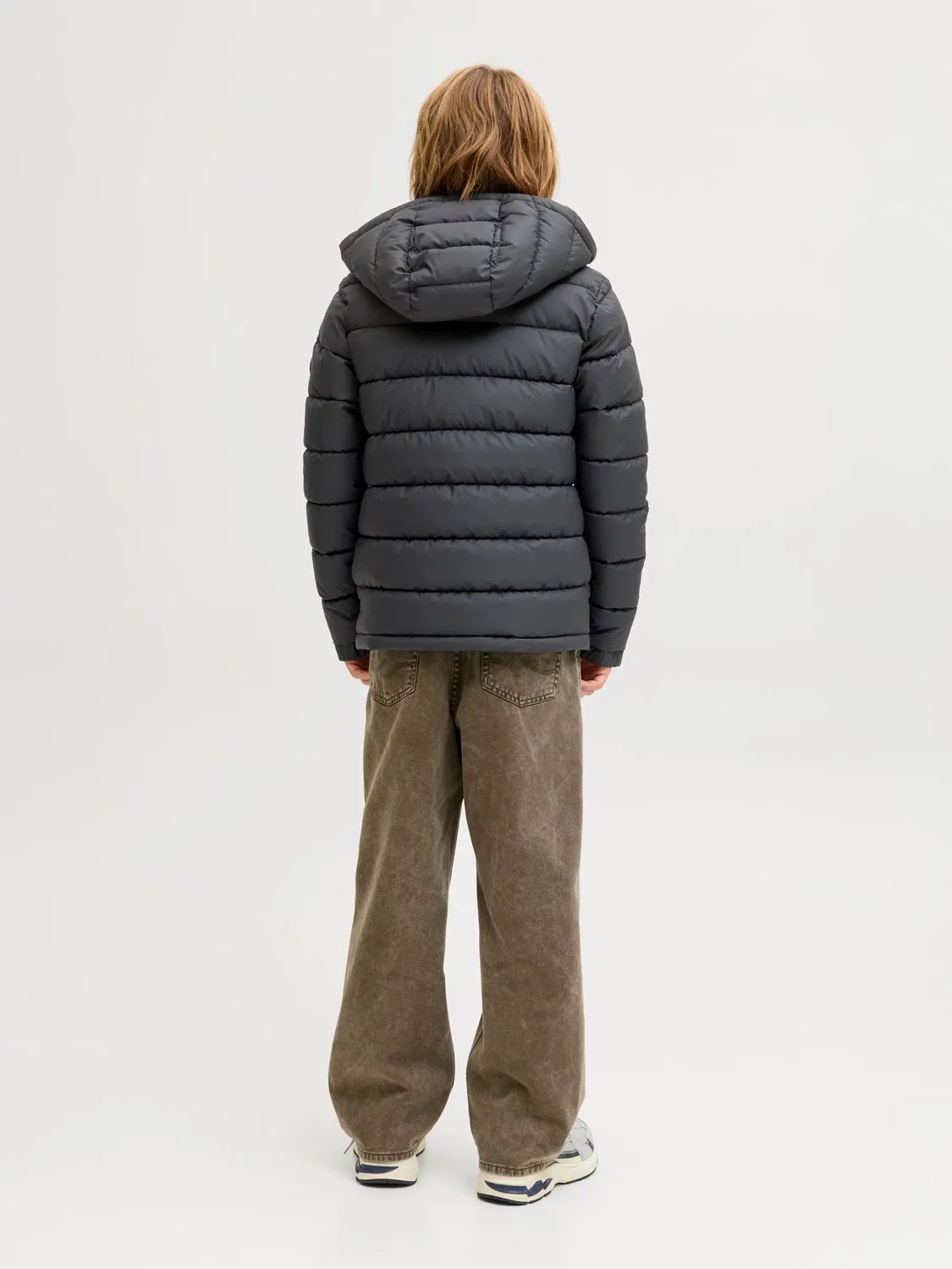Стеганая куртка с капюшоном, JACK & JONES Junior, черный — фото 3