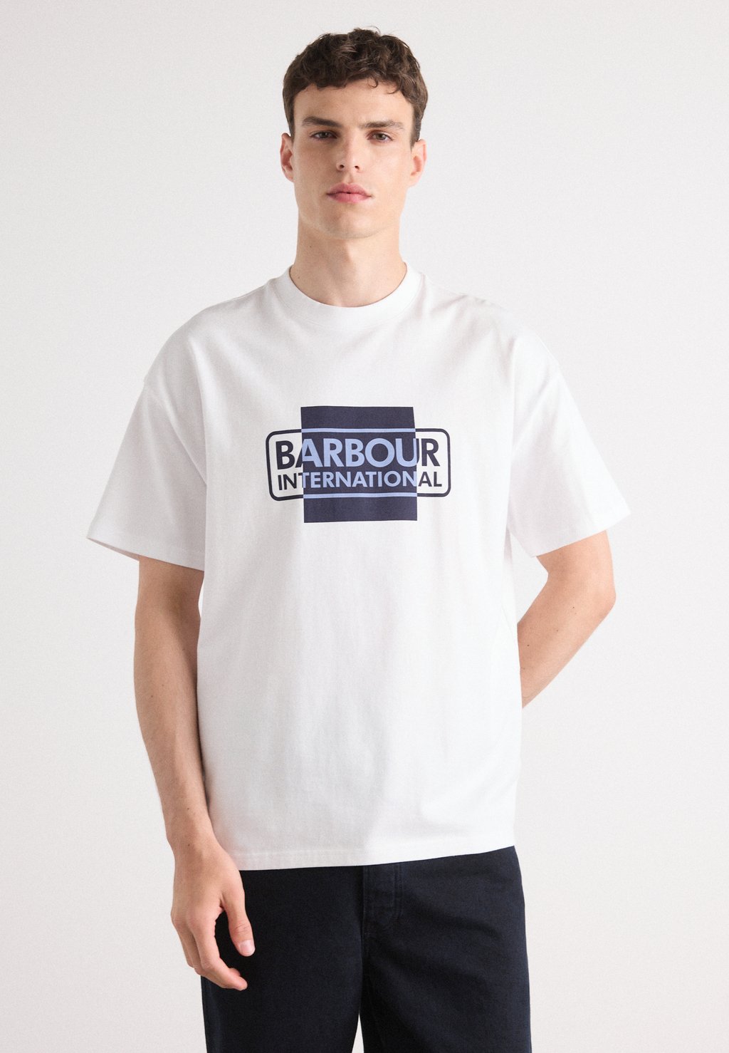 

Футболка с принтом DIVIDE GRAPHIC Barbour International, белый