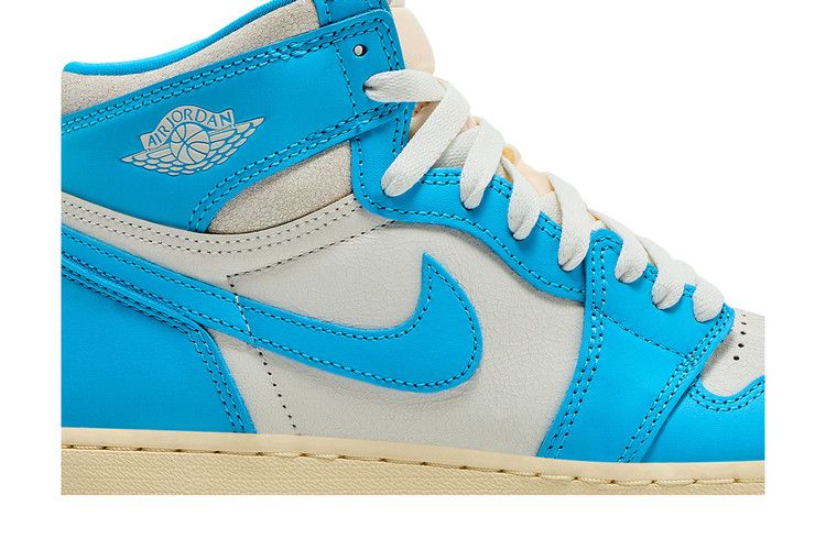 Кроссовки Air Jordan Air Jordan 1 Retro High OG GS 'UNC Reimagined', синий — фото 3