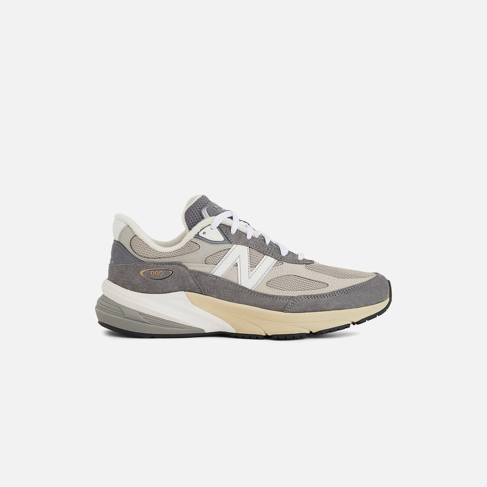 

Кроссовки New Balance Made in USA 990v6, цвет Castlerock/Moonrock