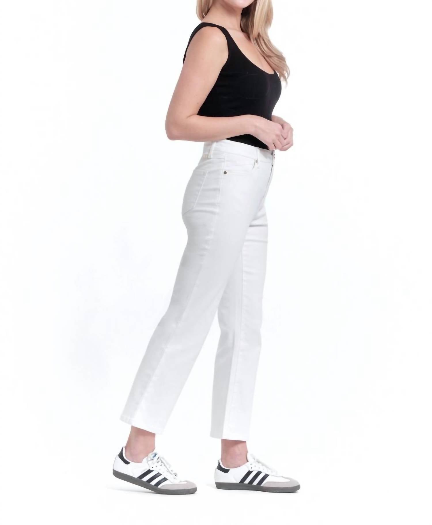 

27" устойчивые джинсы Demi Boot в белом цвете 1822 Denim
