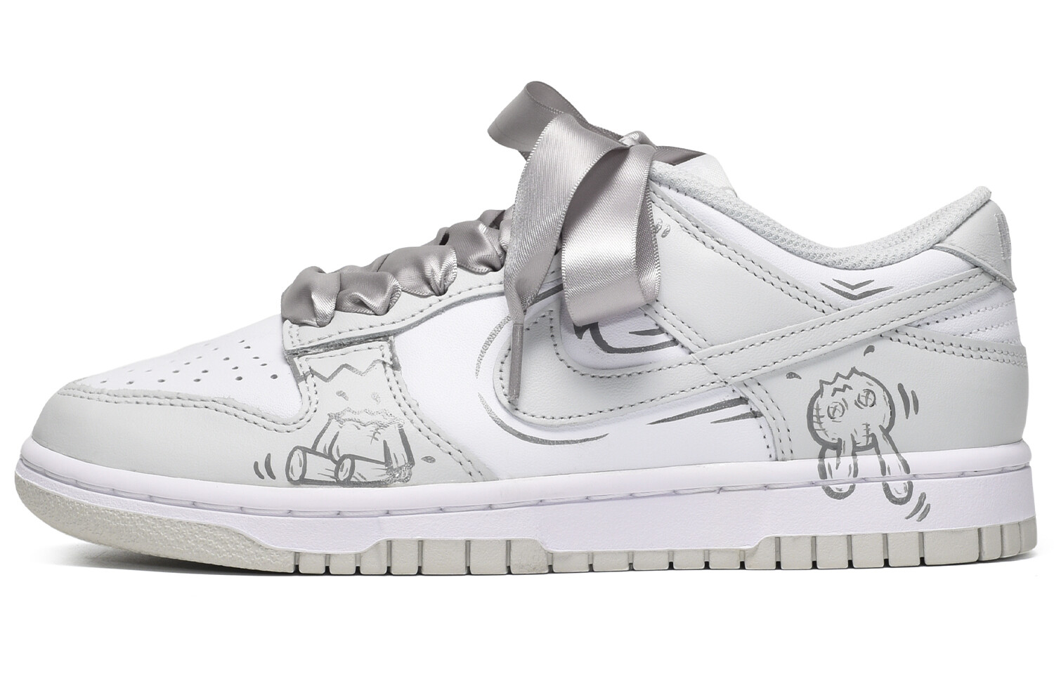 

Кроссовки Nike Dunk Skateboarding Shoes Women's Low-top Gray/White, серый/белый