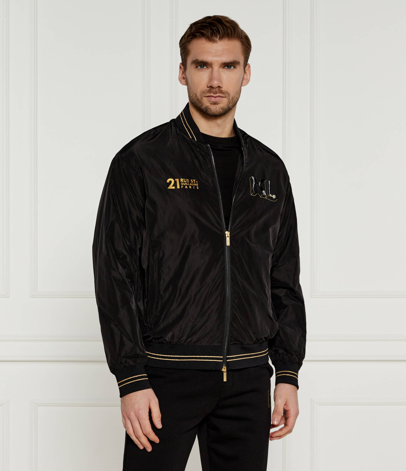 

Куртка Karl Lagerfeld Regular Fit, черный