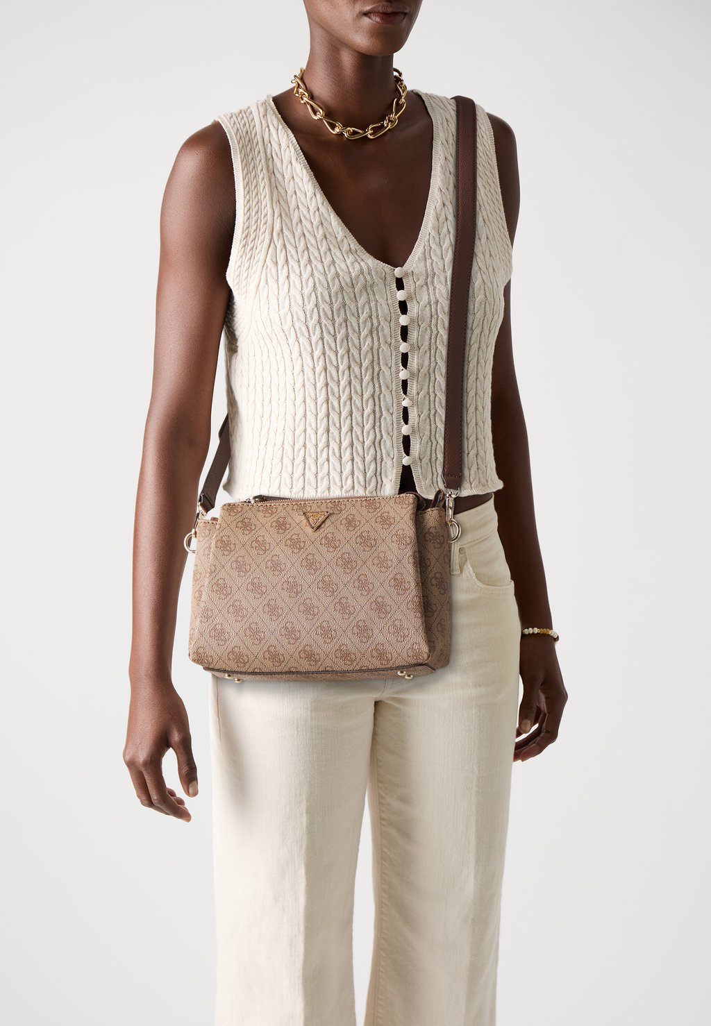 

Сумка через плечо NOELLE TRI COMP CROSSBODY - Across body bag Guess, коричневый
