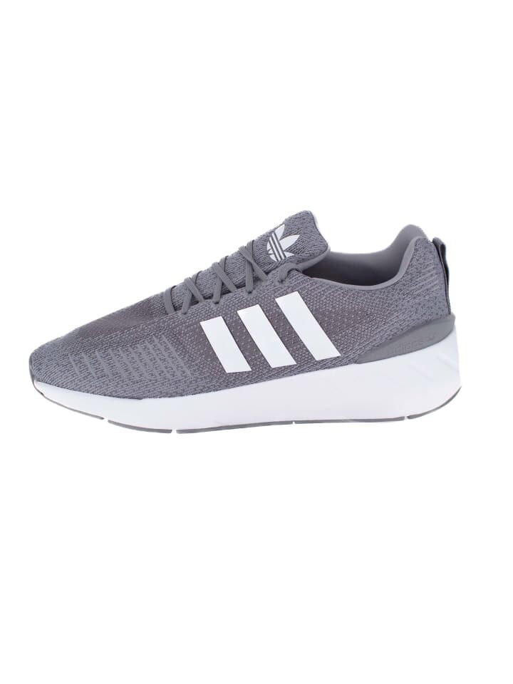 

Кроссовки на шнуровке adidas Schuhe Swift Run, серый