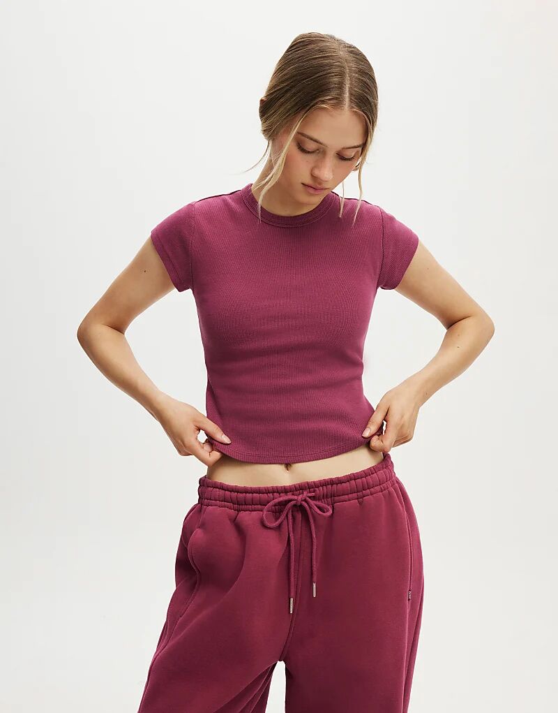 

Детская футболка Cotton On Active с закругленным краем, бордового цвета Cotton On