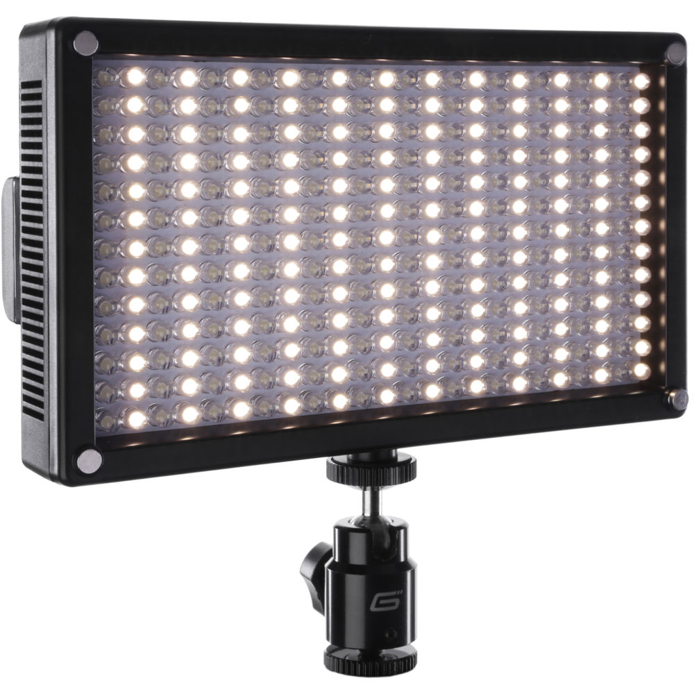 

Накамерный светодиодный светильник Genaray LED-7100T с 312 светодиодами и переменной цветовой гаммой