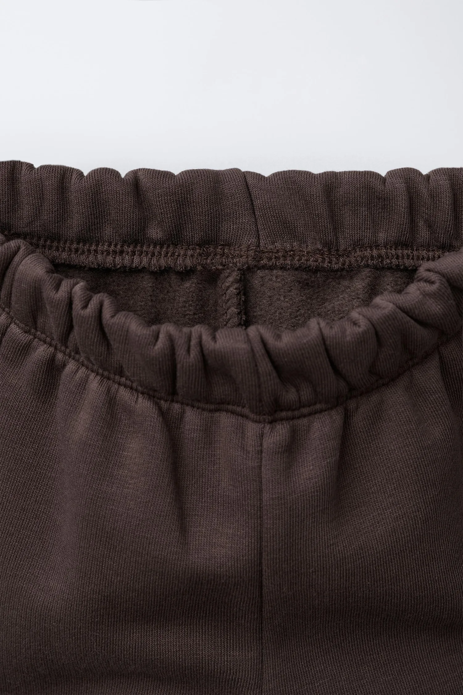 Комплект из спортивной толстовки и спортивных брюк от basic label Zara, темно-бордовый — фото 4