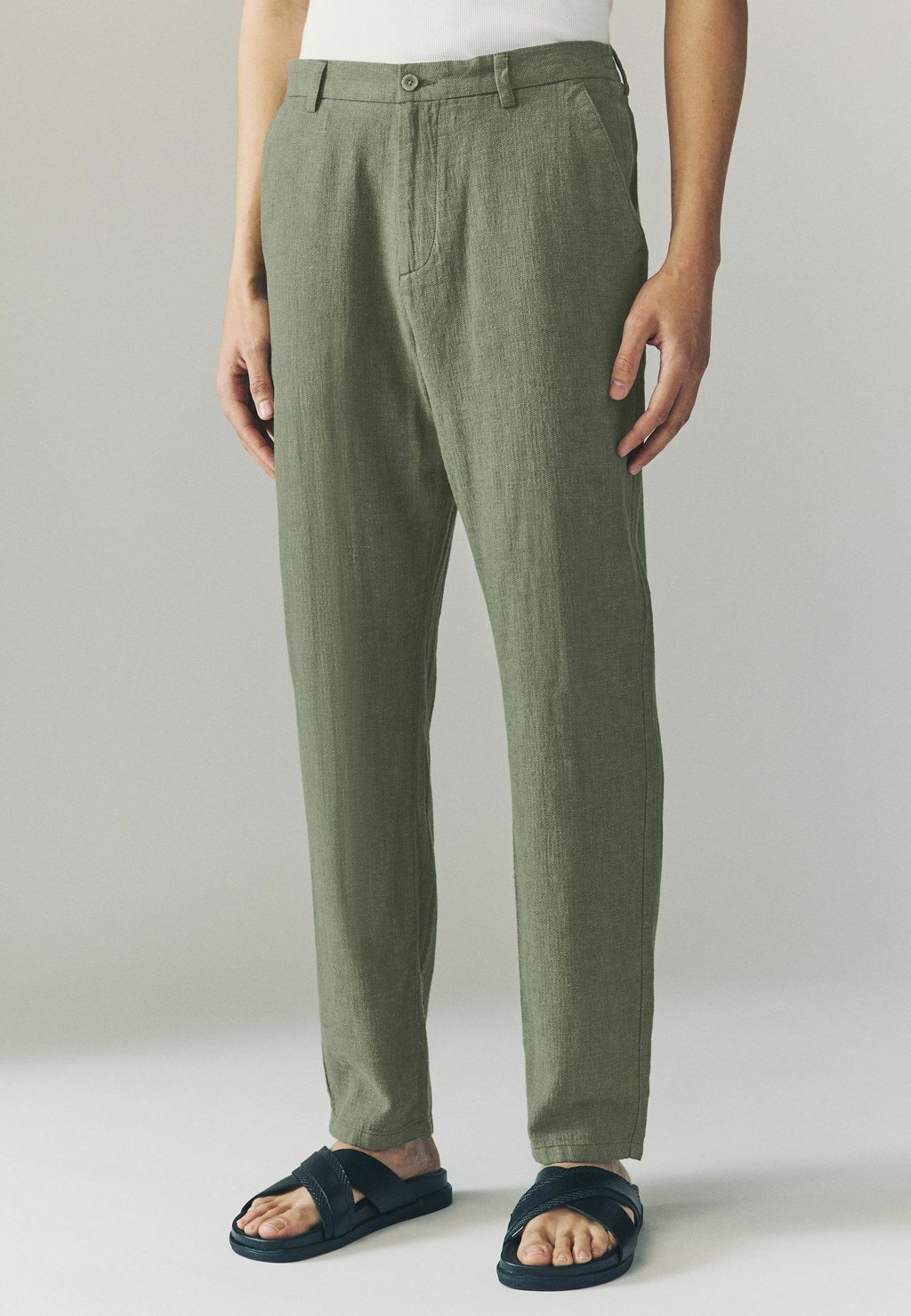 

Брюки REGULAR FIT TEXTURED Next, Khaki Green