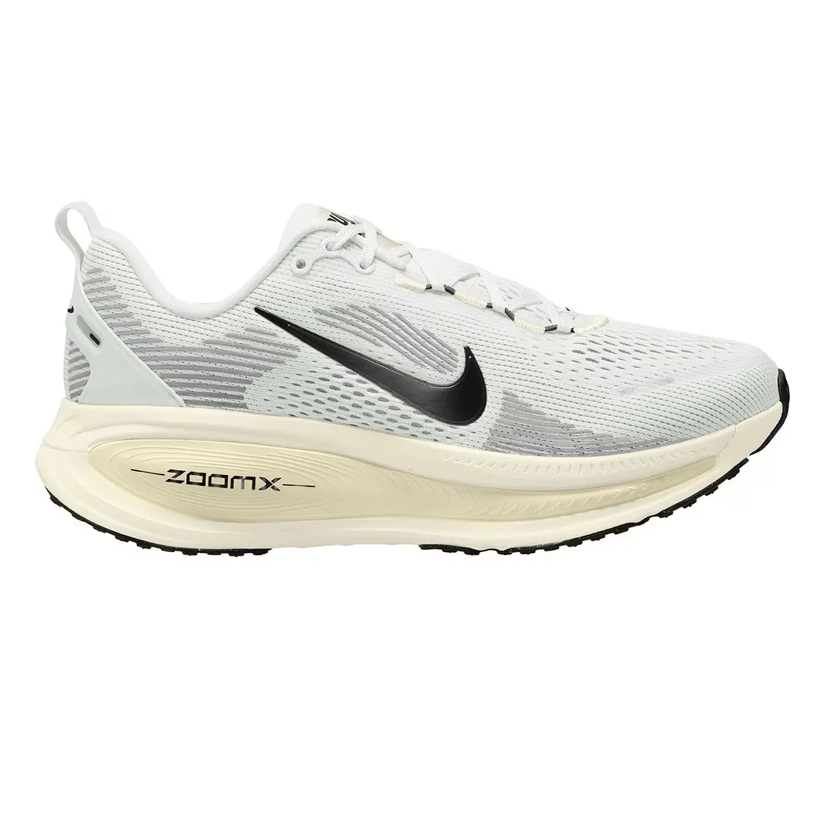 

Кроссовки мужские Nike Vomero 18, белый