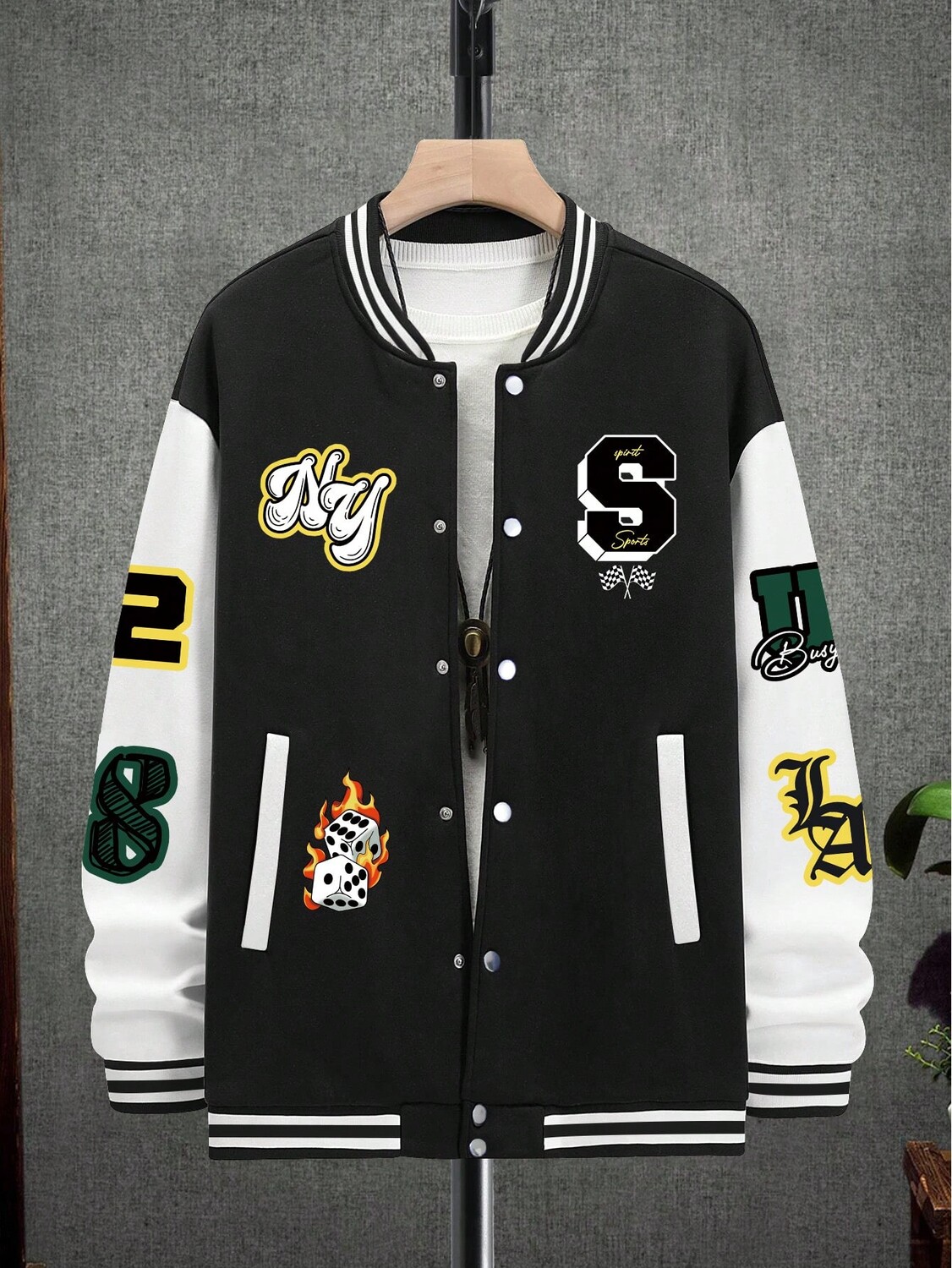 

Мужская куртка свободного кроя EMRG с буквенным принтом в студенческом стиле Manfinity, черный