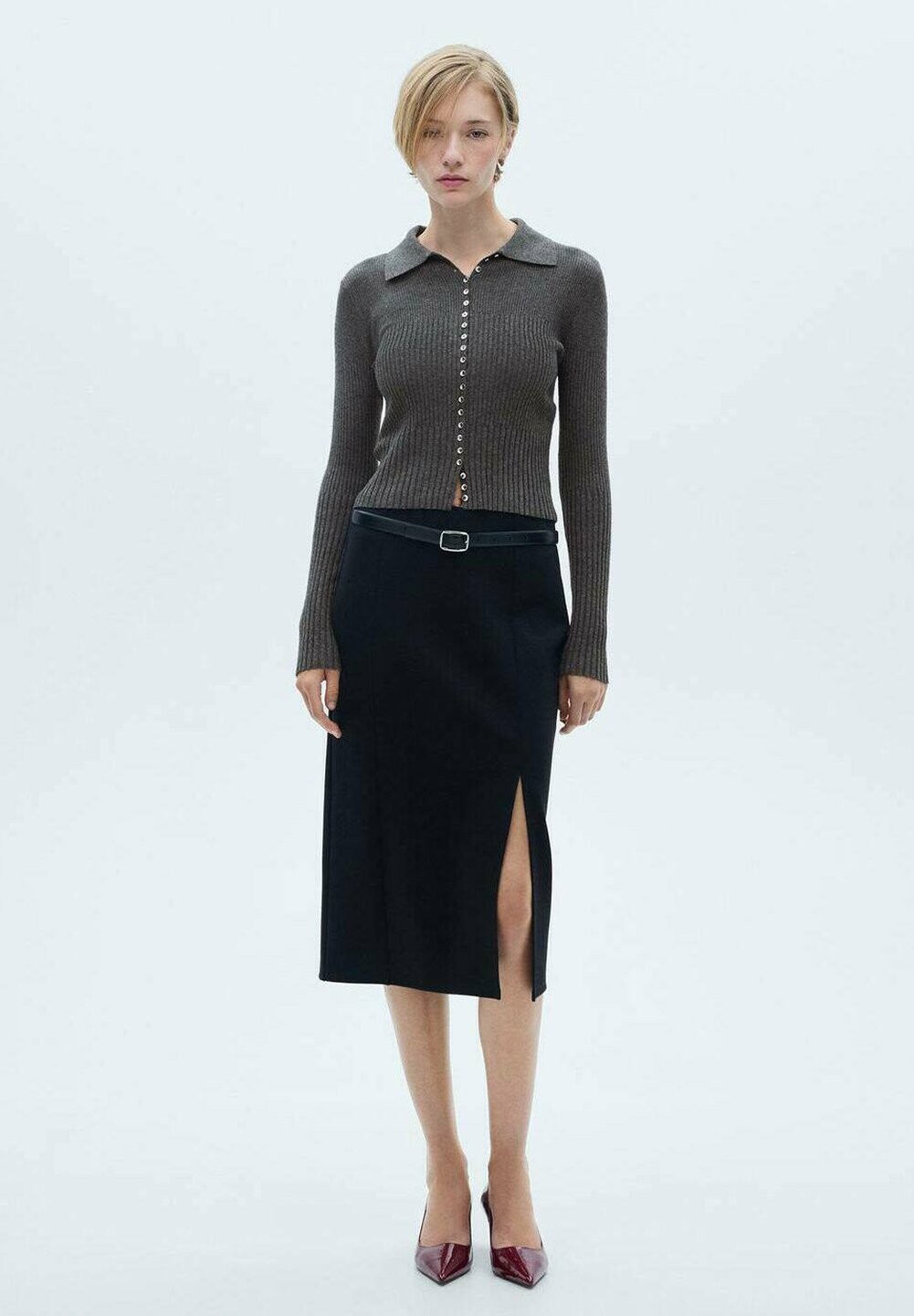 

Кардиган Mango, цвет Mottled Dark Grey