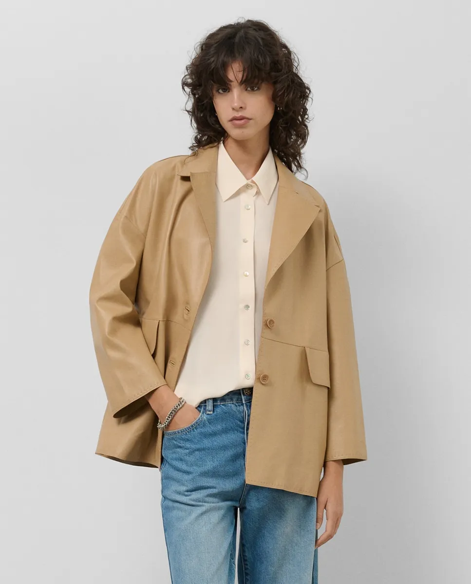 

Короткое женское пальто из наппы Roberto Verino, цвет Camel