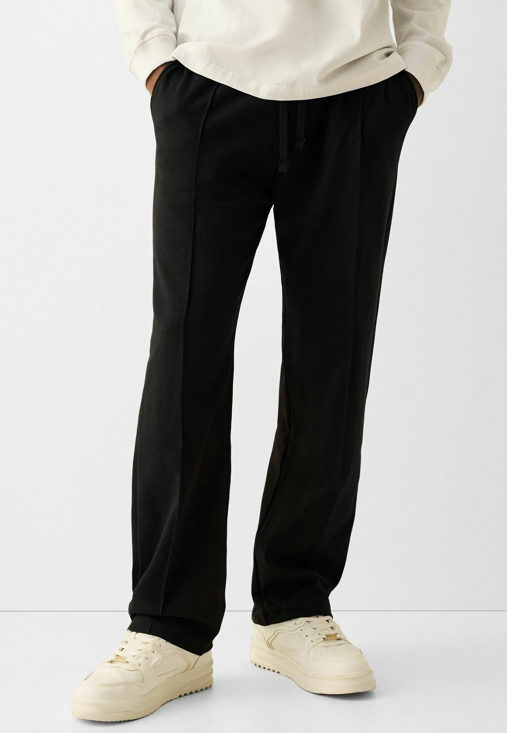 

Спортивные брюки Wide-Leg Interlock Bershka, черный