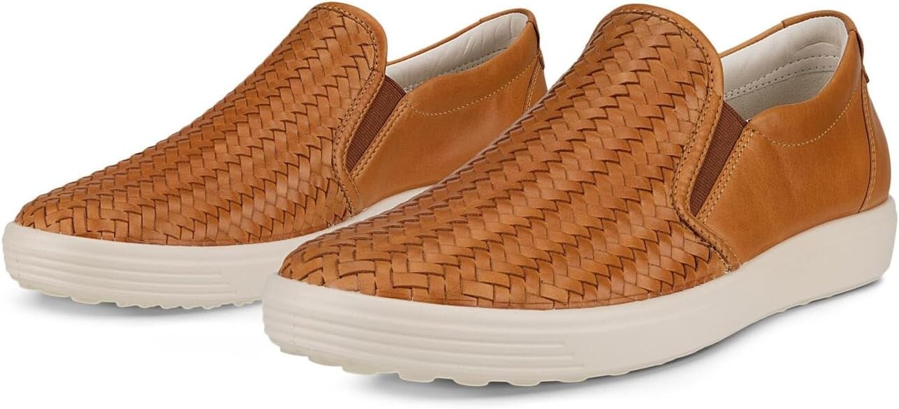 

Кроссовки Soft 7 Woven Slip-On II ECCO, цвет Lion