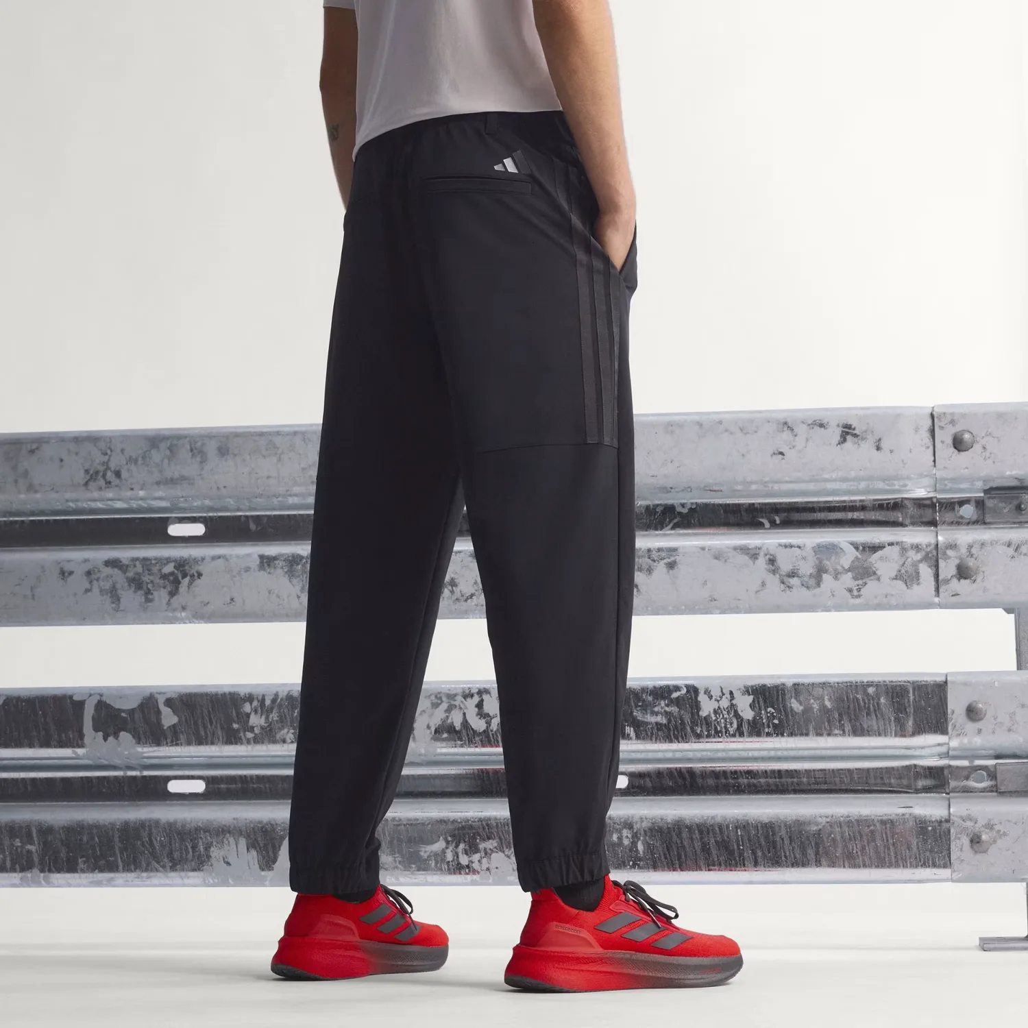 Штаны Audi Team Formula One Engineers & Marketing Adidas, черный — фото 4