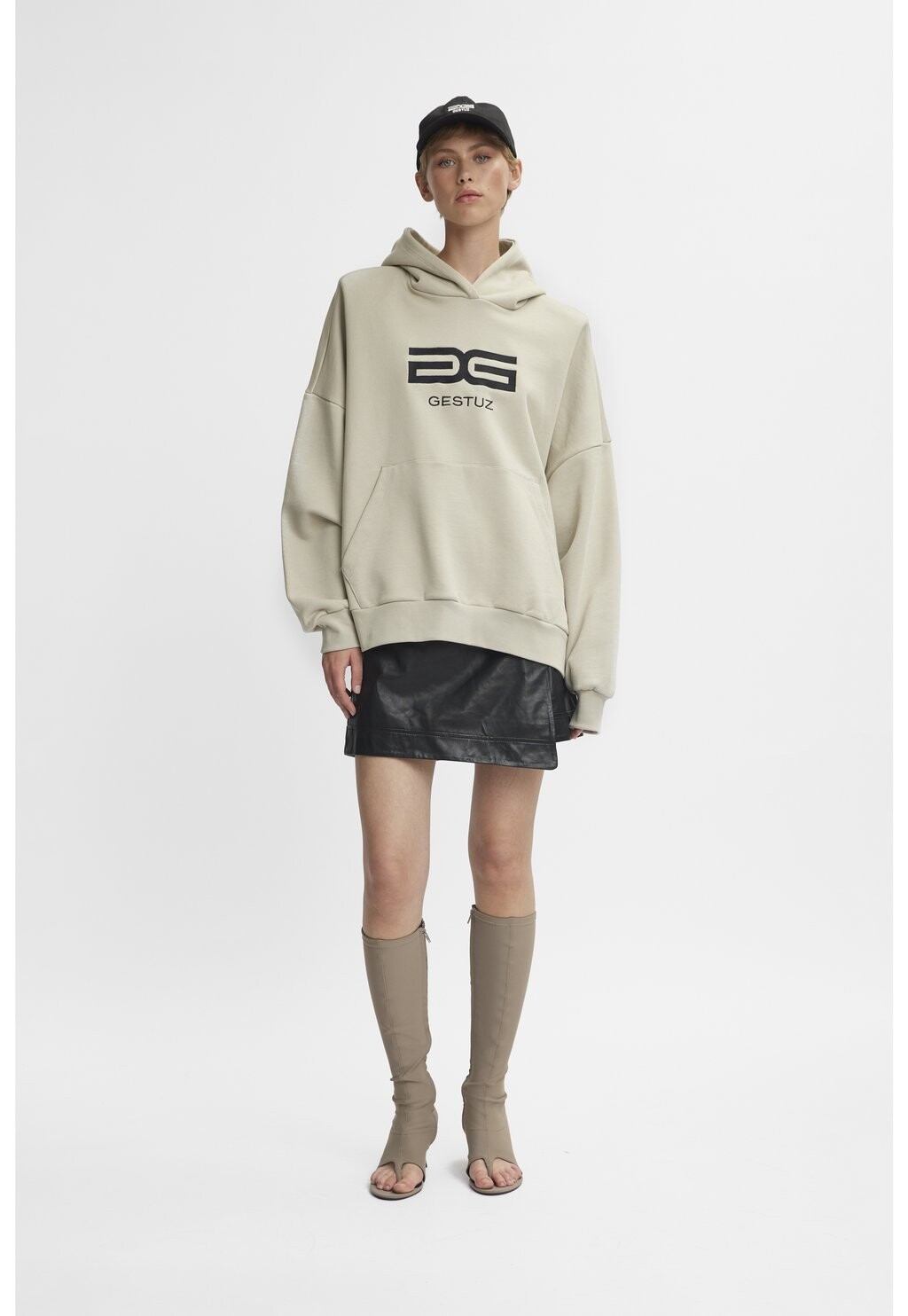 

Толстовка SWEALLYGZ OZ HOODIE Gestuz, цвет Mottled Green