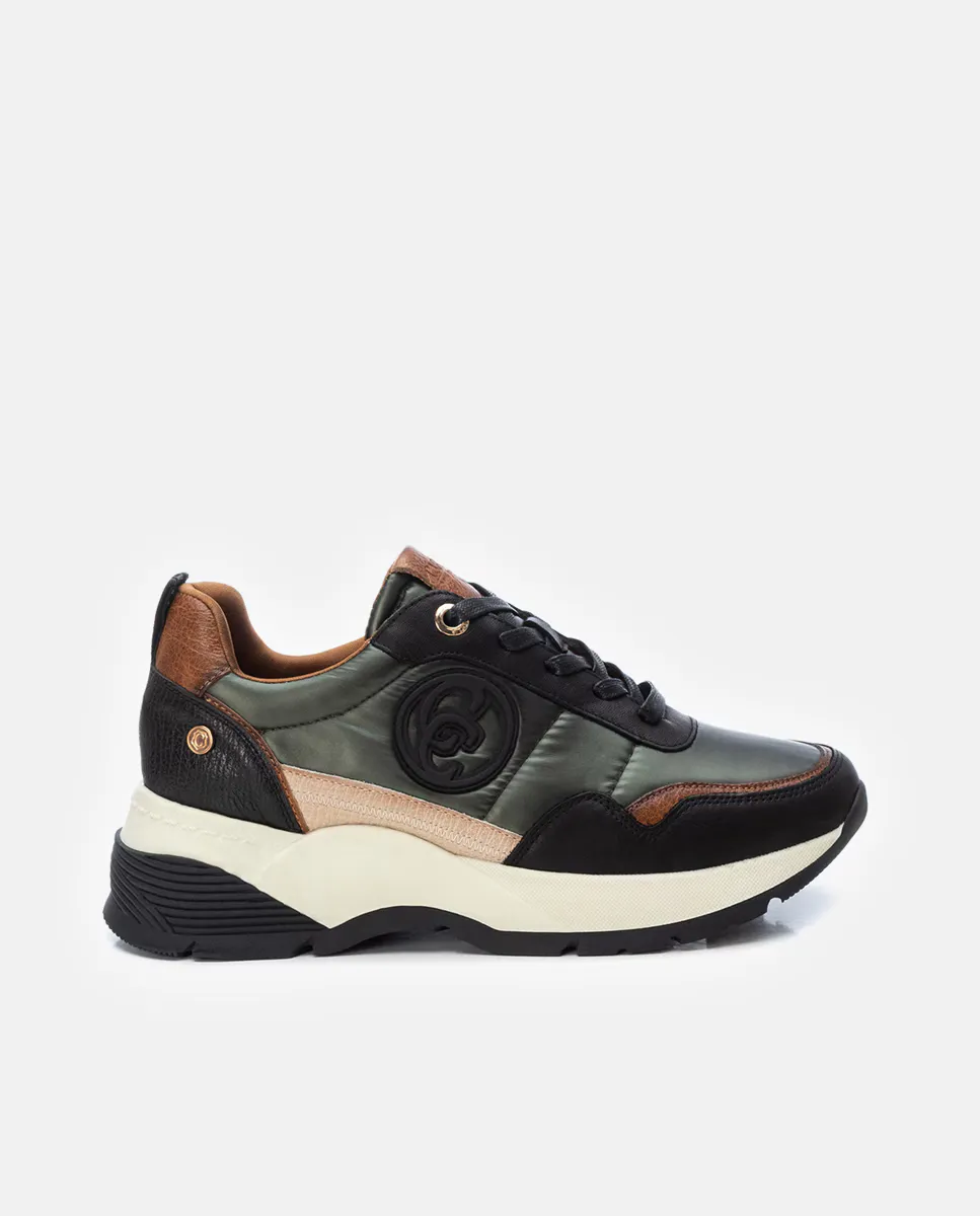

Женские кожаные кроссовки с кружевной застежкой Carmela, цвет Kaki