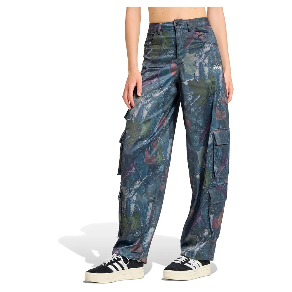 

Джоггеры adidas Originals Leaf Camo Print Satin Cargo, синий