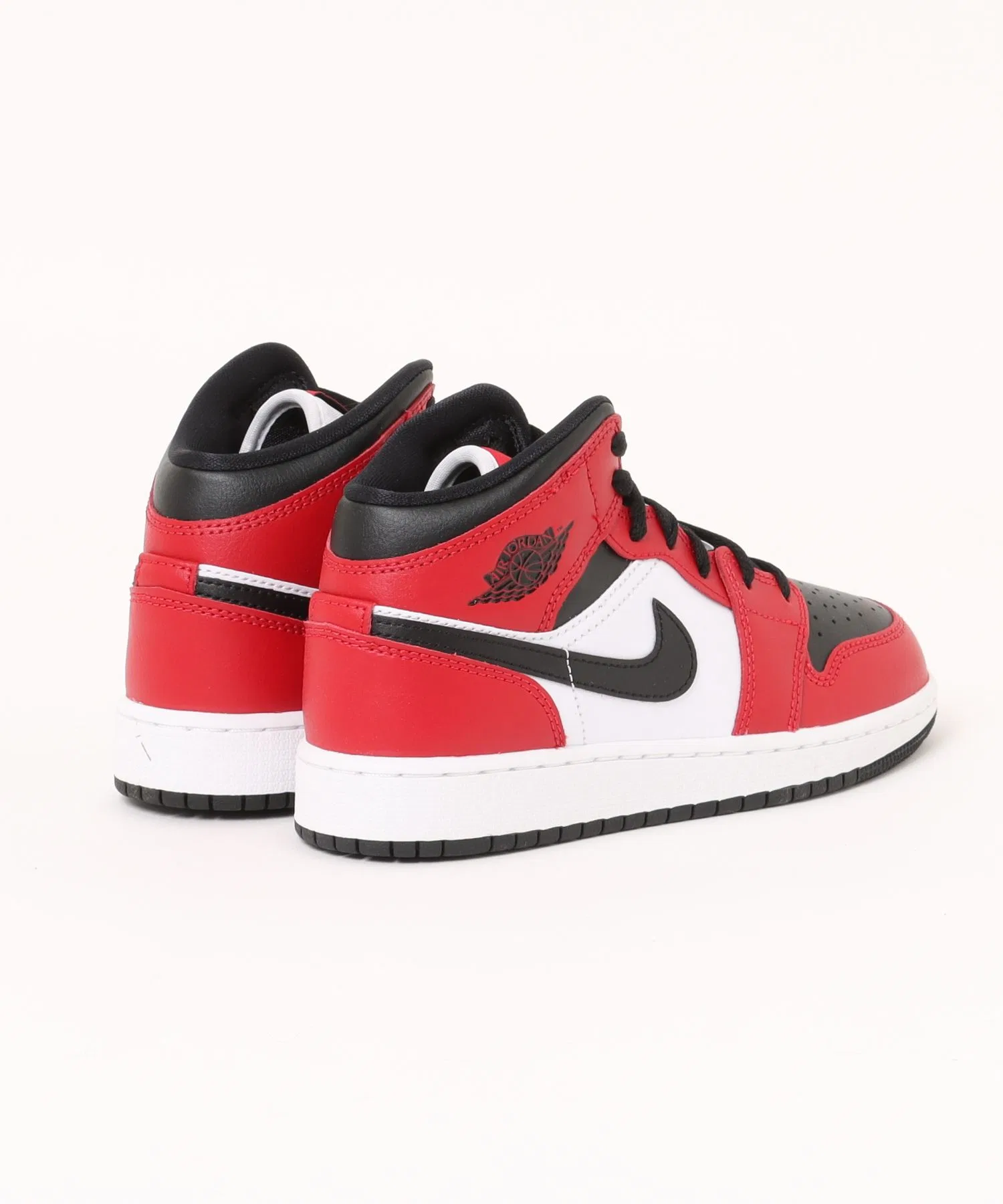 Детские кроссовки JORDAN BRAND AIR JORDAN 1 MID GS — фото 2
