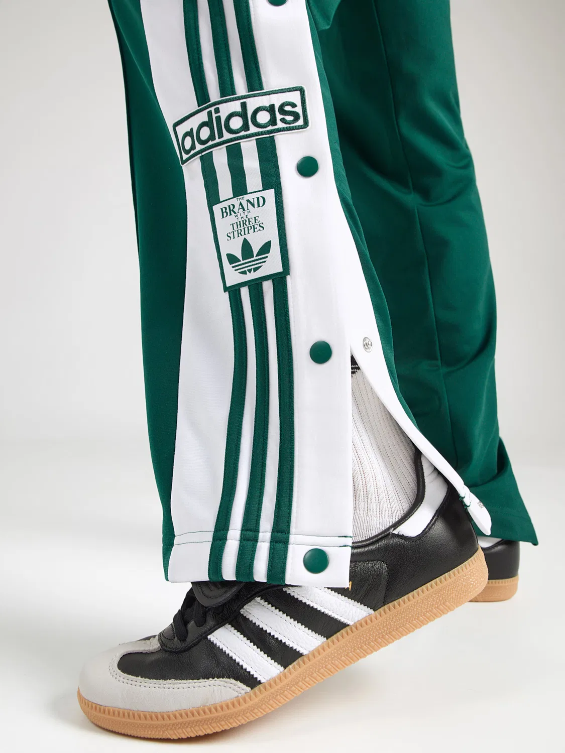 Брюки Adidas Originals свободного кроя ADIBREAK зеленого цвета — фото 2