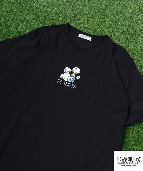 

Футболка с принтом Peanuts, черная
