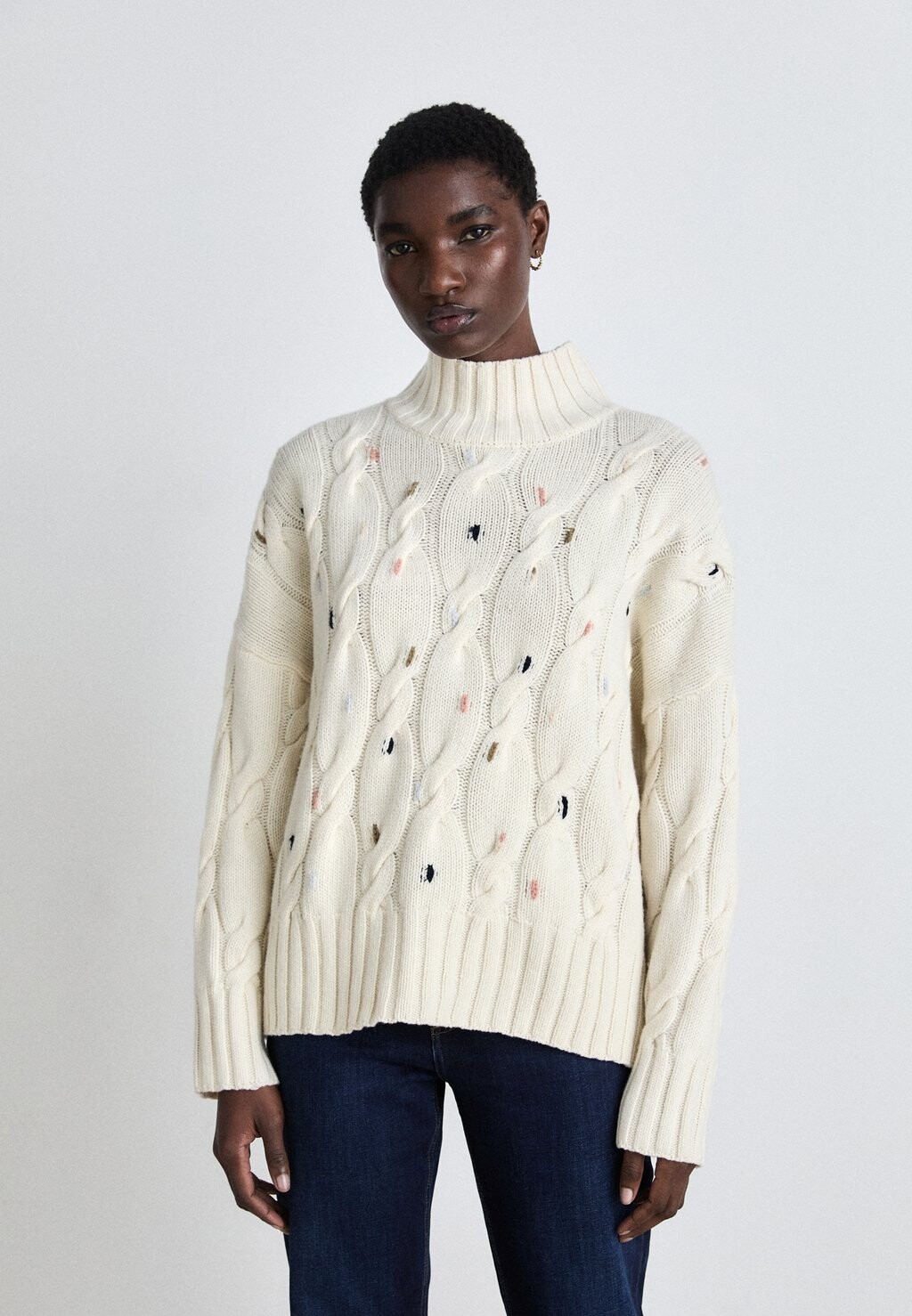 

Вязаный свитер JUMPER Barbour, белый