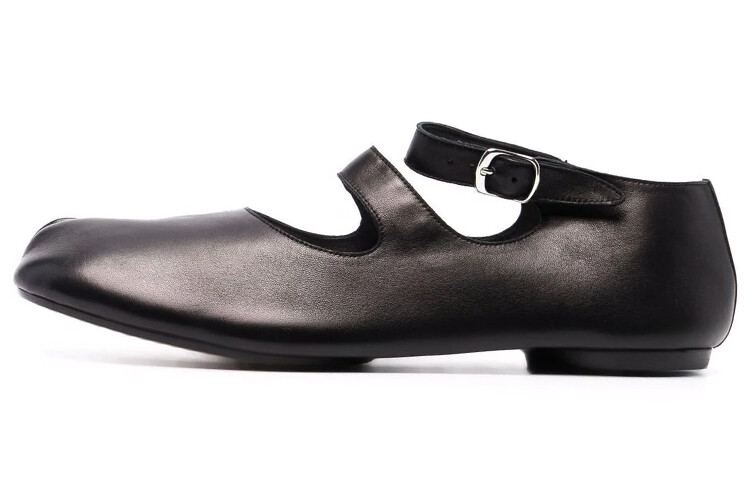 Туфли-балетки Tabi из кожи Maison Margiela