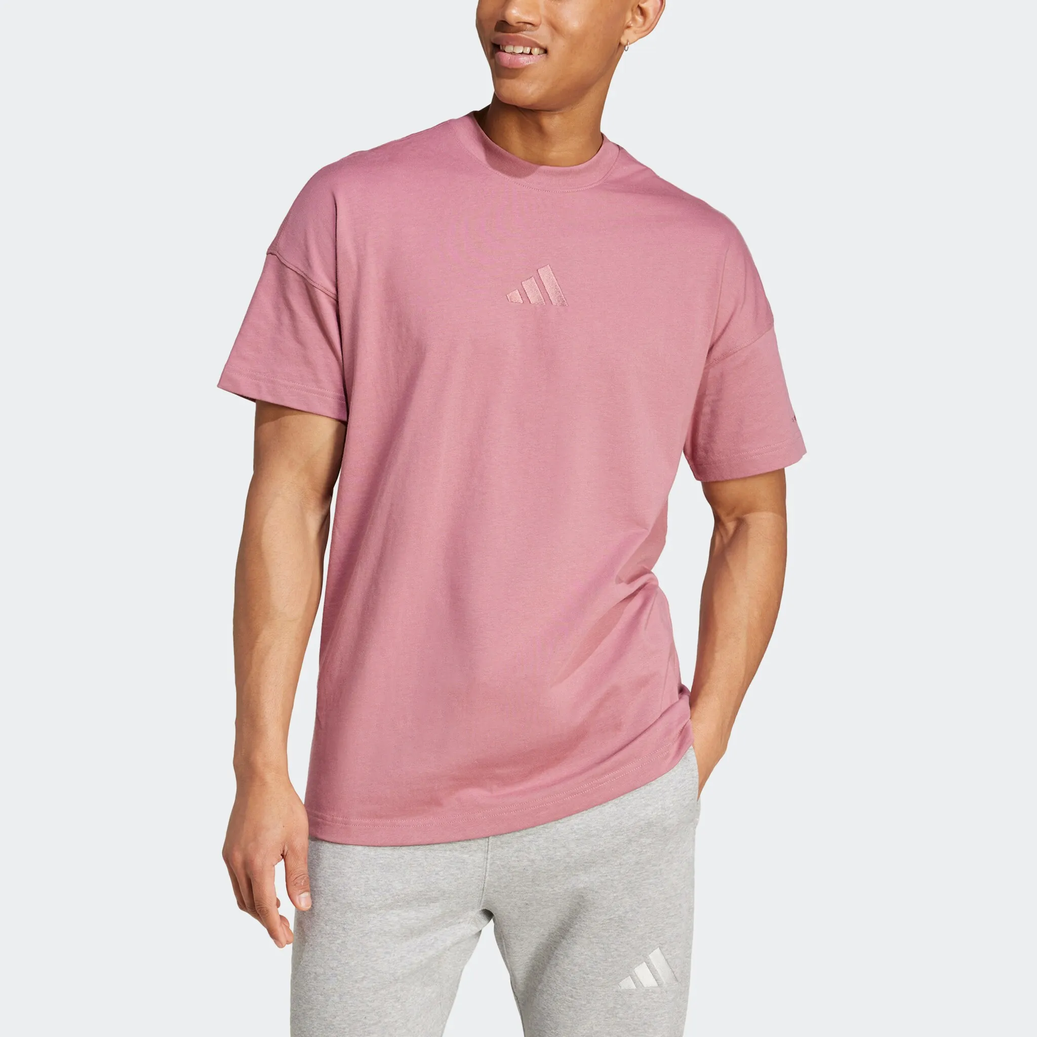 

Футболка Adidas Sportswear "MA SZN T", малиновый