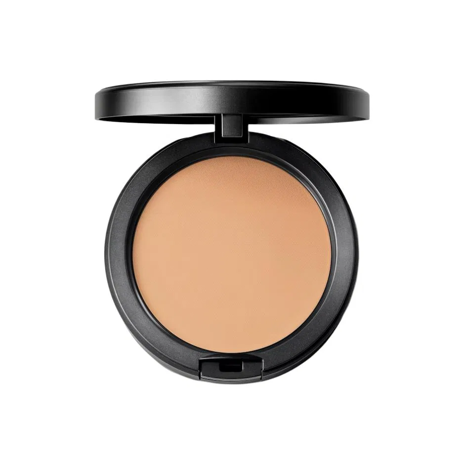 Пудра MAC Big Black Cake Clear #NW13
