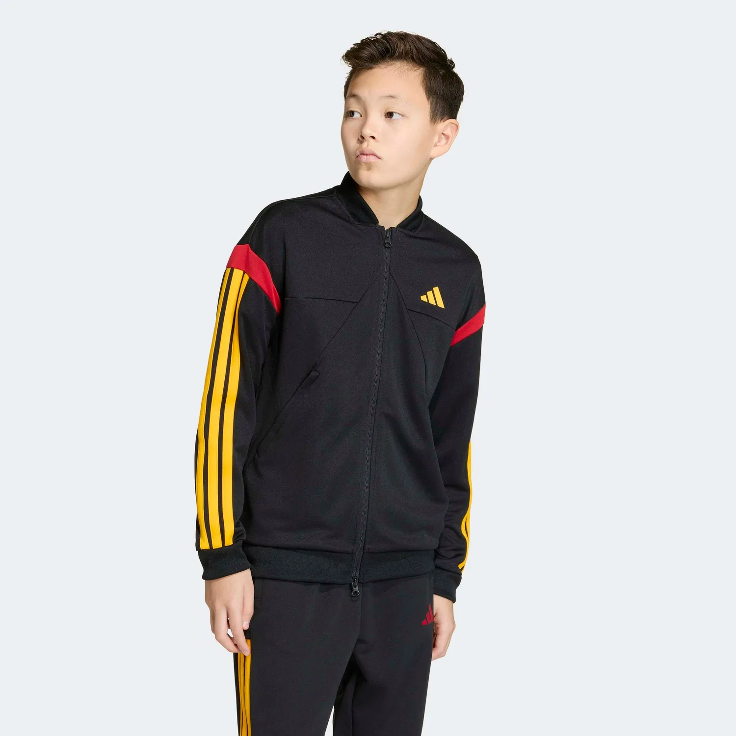 Спортивная куртка Adidas Sportswear черного цвета — фото 2
