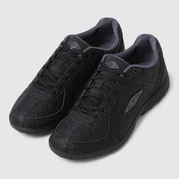 Мужские чёрные кроссовки Motor A1 от Umbro x White Mountaineering — фото 4