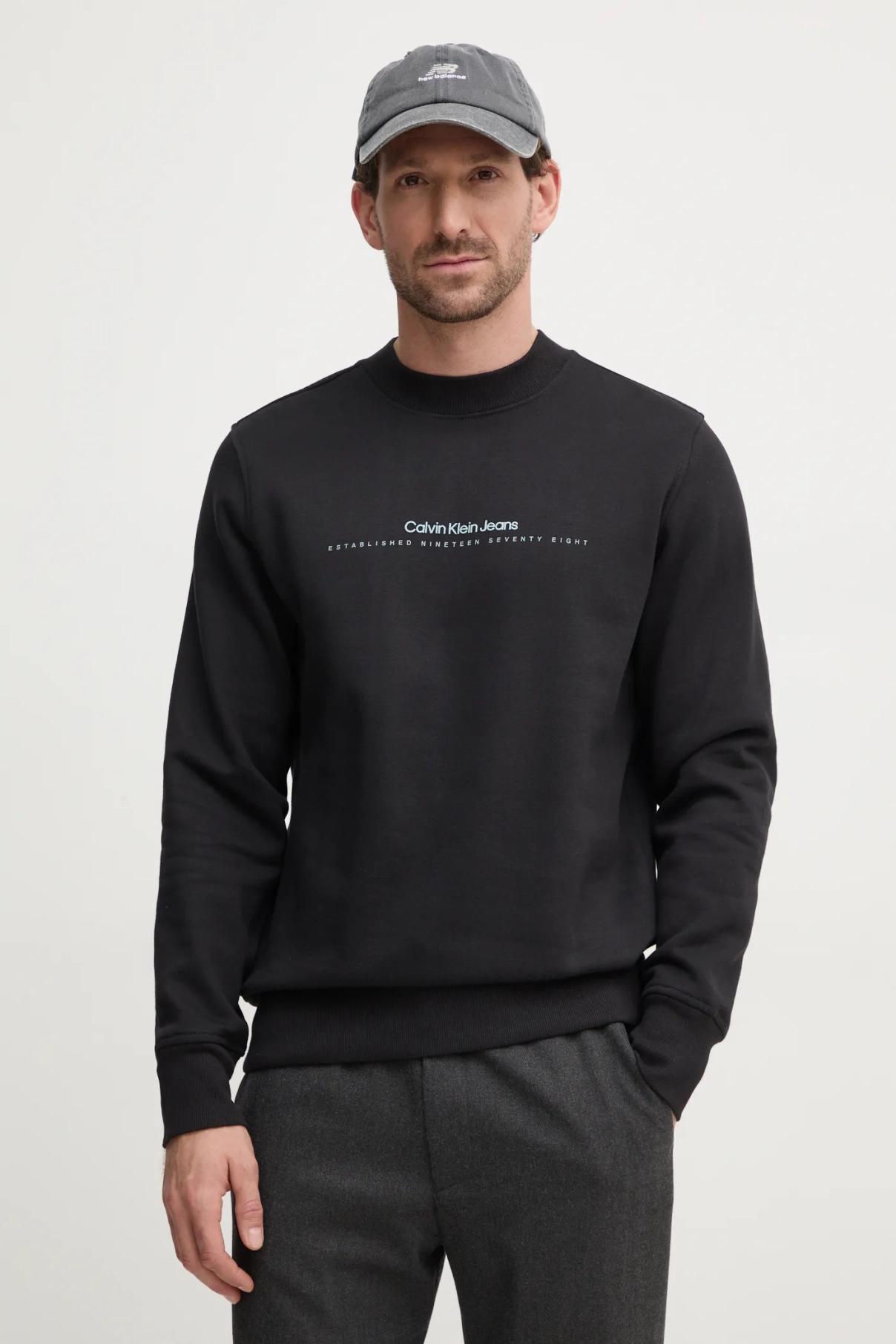 

Толстовка Calvin Klein Jeans, черный