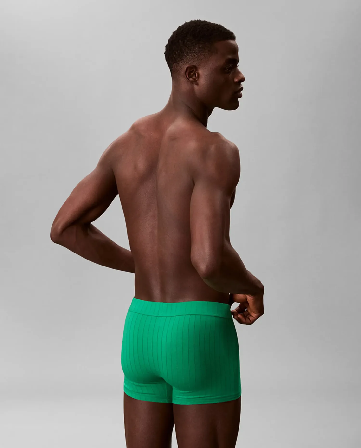 Короткие боксерские трусы индивидуальные Calvin Klein, зеленый — фото 2