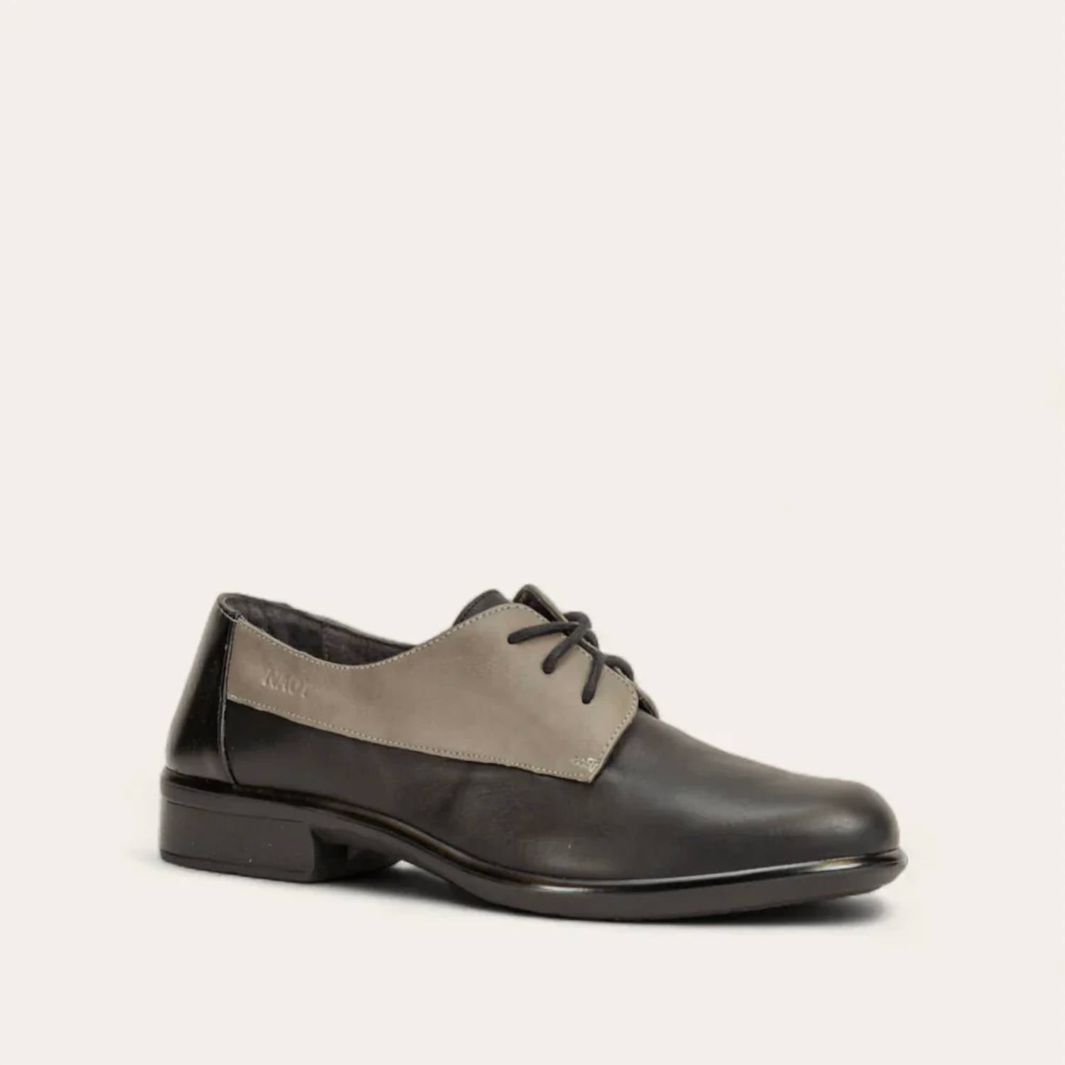 Женские лоферы Kedma - средний размер, цвет Jet Black/Tin Gray/Black Madras NAOT