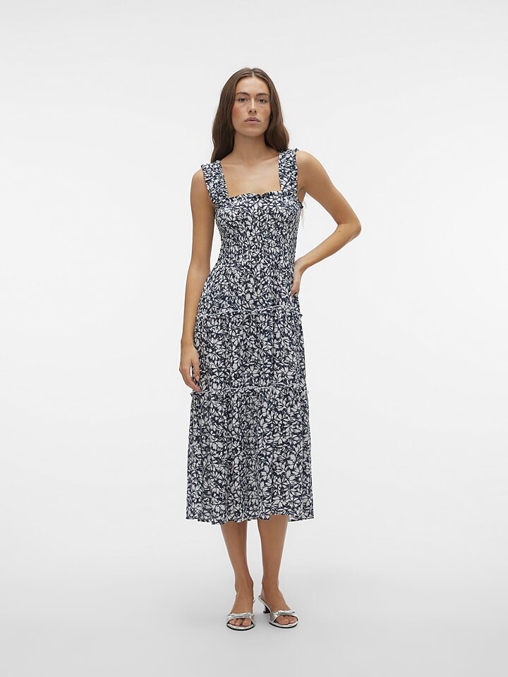 

Длинное платье Vero Moda, цвет dunkelblau/weiß