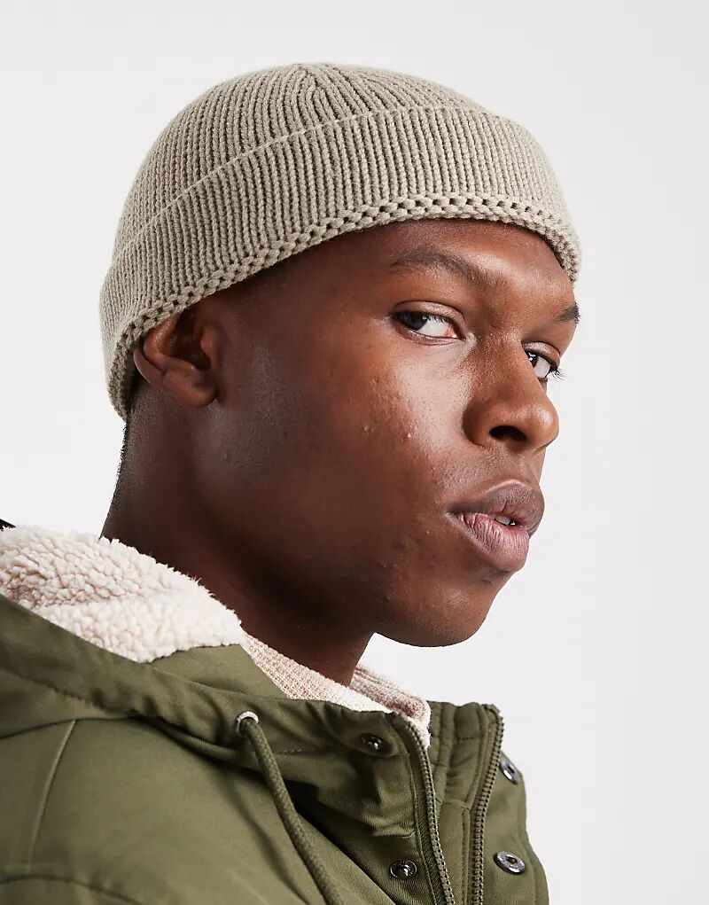 

Мини-шапка-бини в стиле рыбалки ASOS DESIGN, нейтральный цвет, трикотажная в рубчик
