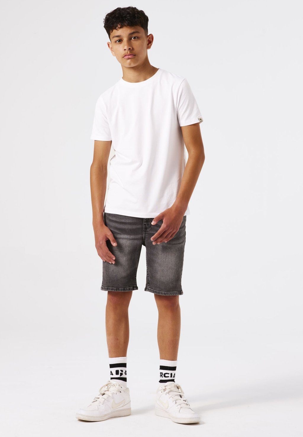 

Джинсовые шорты DALINO 396 RELAXED S Garcia, черный