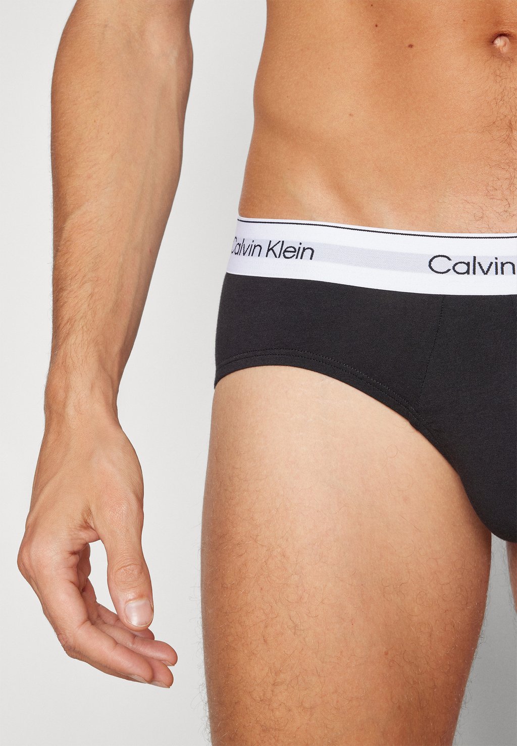 

Трусы MODERN STRETCH HIP BRIEF 3 PACK Calvin Klein Underwear, черный