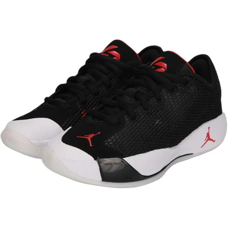 Jordan Детские баскетбольные кроссовки Luka .77 Low top черные унисекс — фото 4