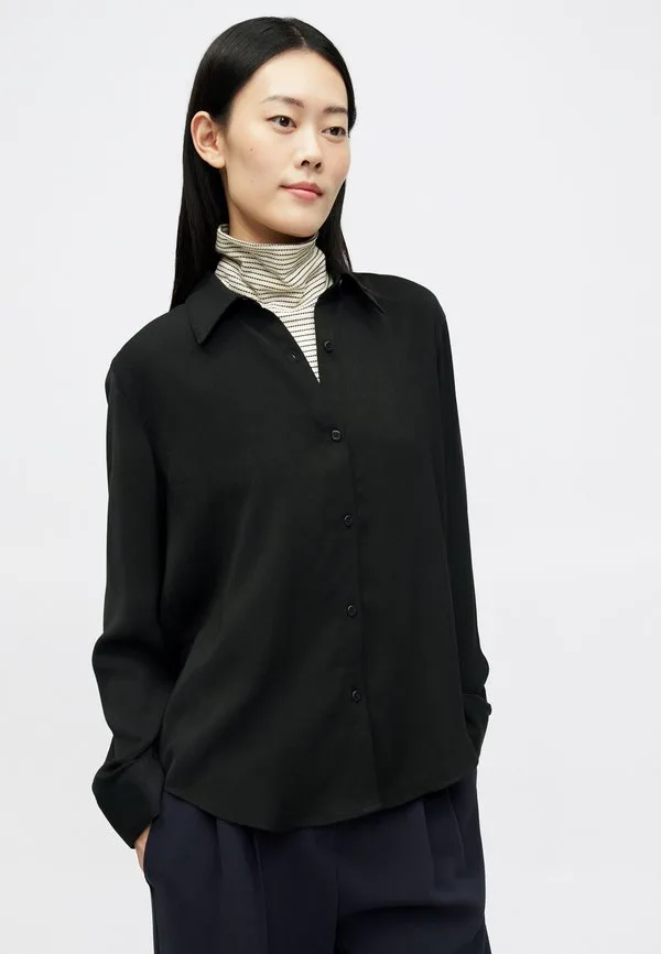 Классическая блузка на пуговицах Calvin Klein, Black — фото 4