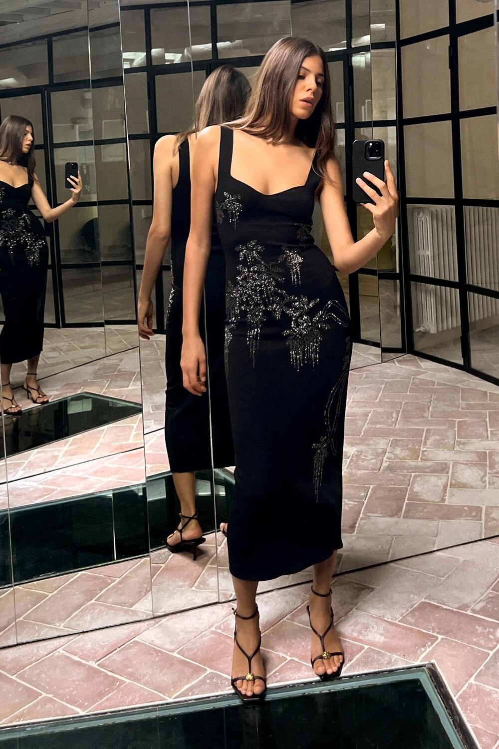 

Кожаные босоножки на каблуке с ремешками и украшениями ZARA, коричневый