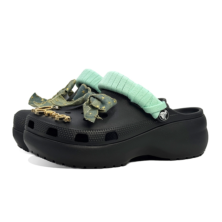 Crocs Классические платформенные клоги женские черные, цвет Black — фото 3