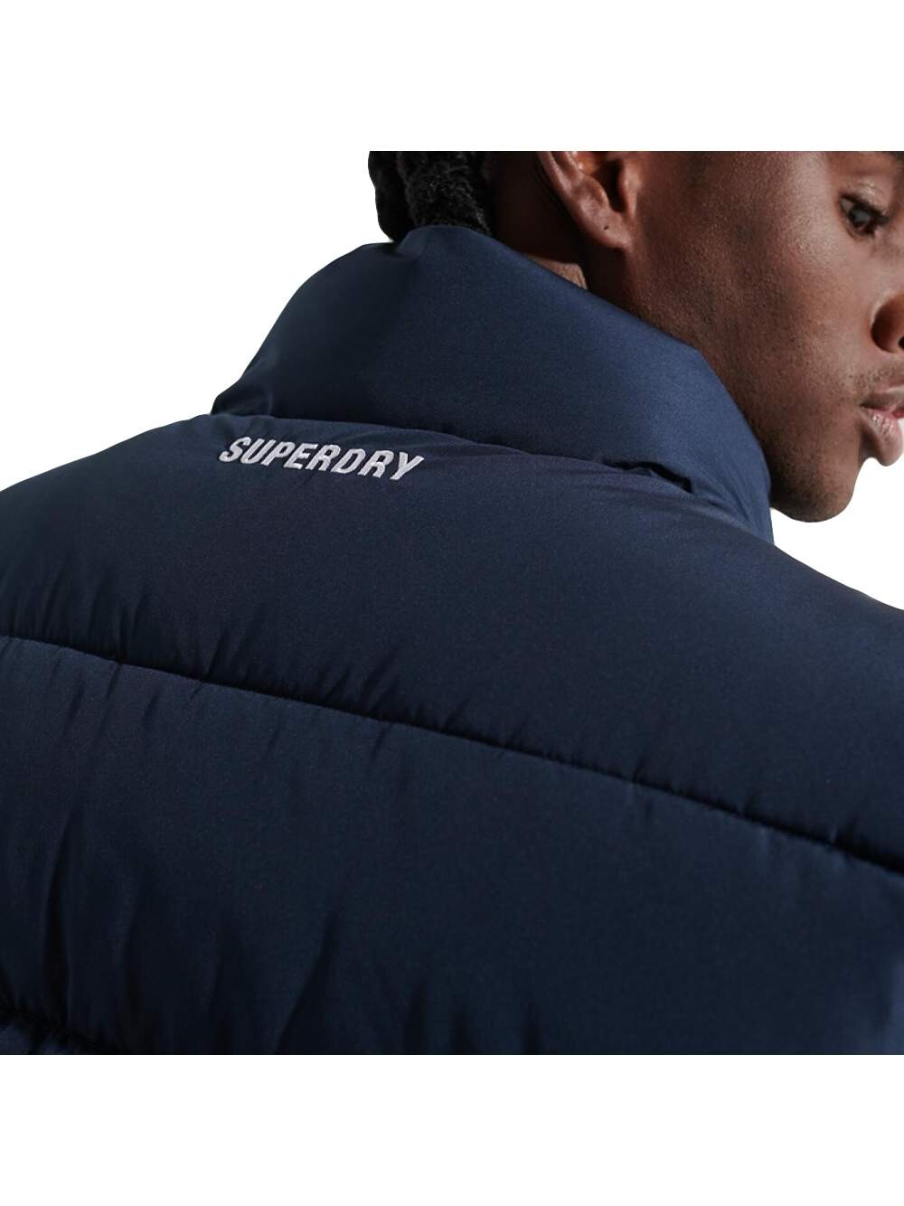 Пуховик без рукавов с винтажным логотипом Superdry, синий — фото 3