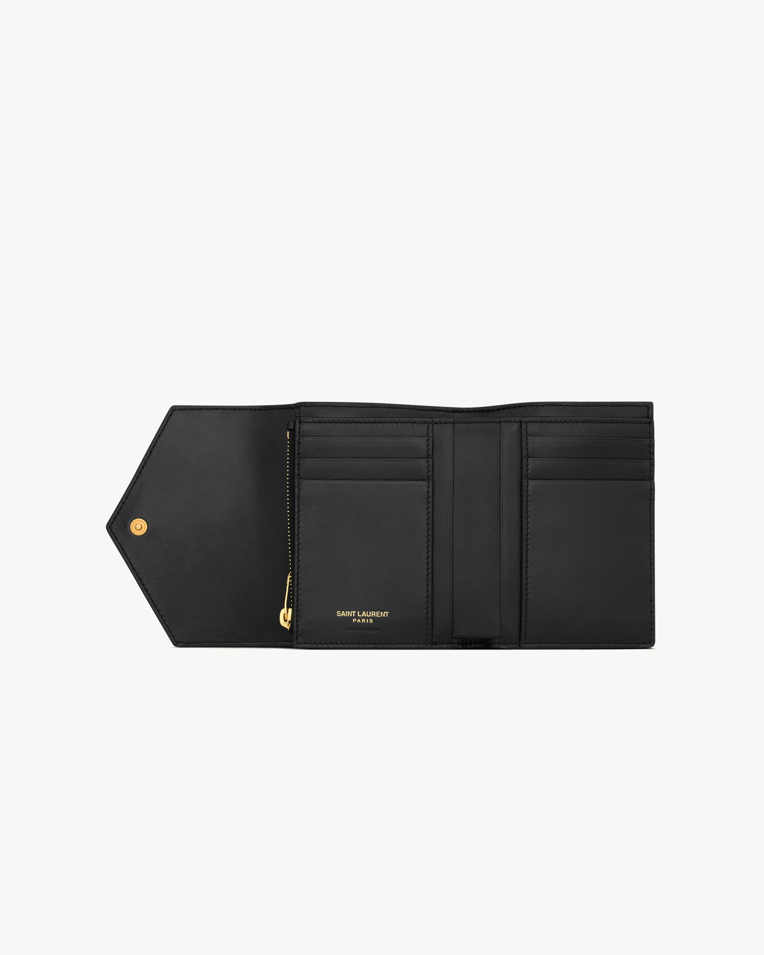 Компактный тройной кошелек CASSANDRE MATELASSE из ягнячьей кожи Saint Laurent, черный — фото 4