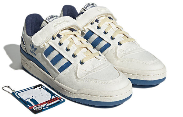 Кроссовки оригиналы форум низкий Adidas, белый — фото 3