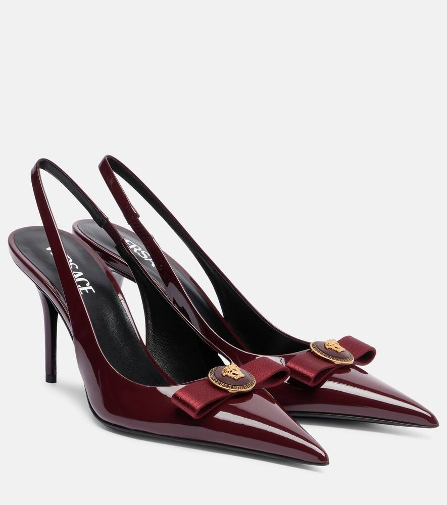 Туфли лодочки на шпильке с ремешком на щиколотке из лаковой кожи Versace, Dark Burgundy-Versace Gold