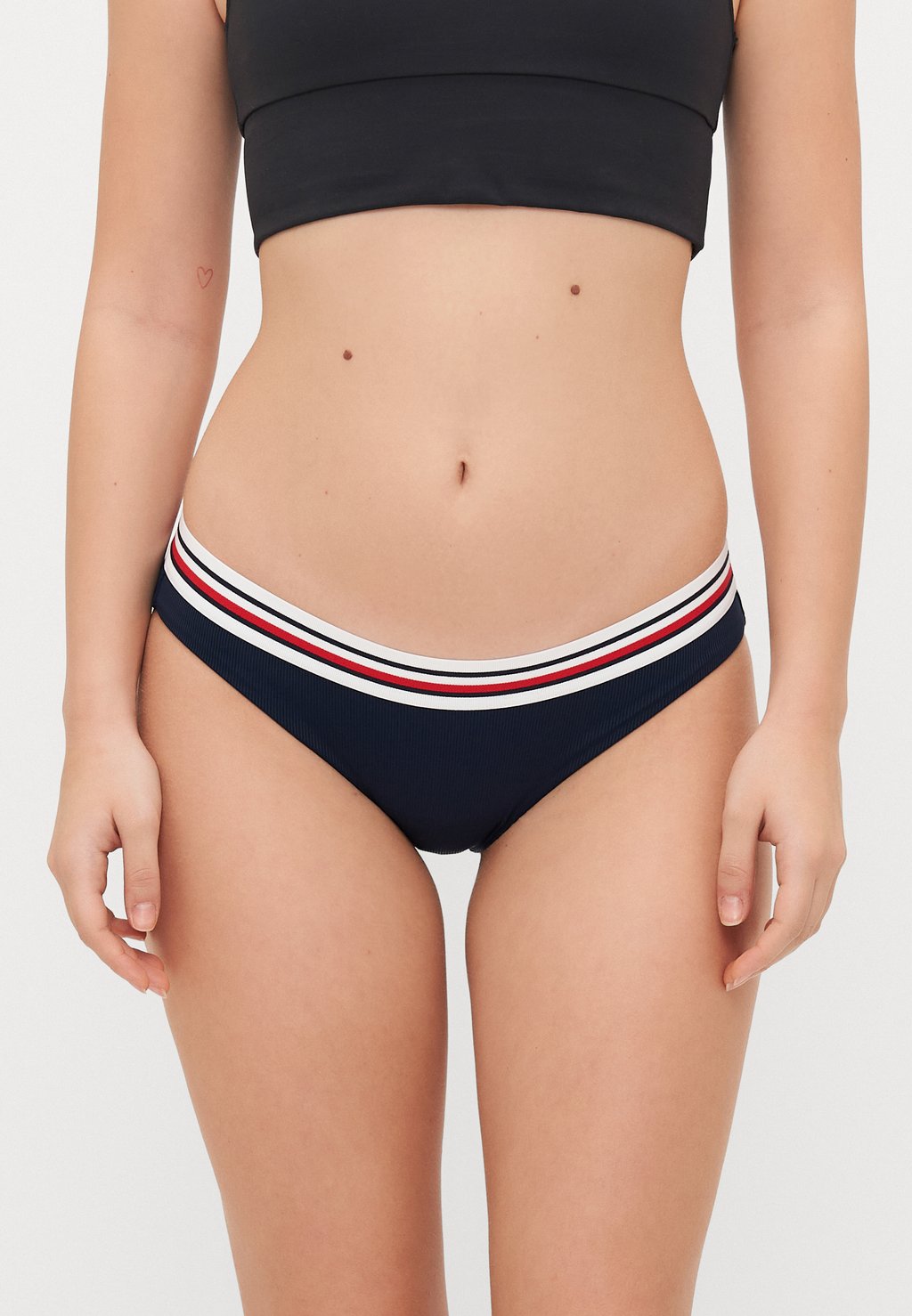

Плавки бикини GLOBAL STRIPE CLASSIC Tommy Hilfiger, темно-синий